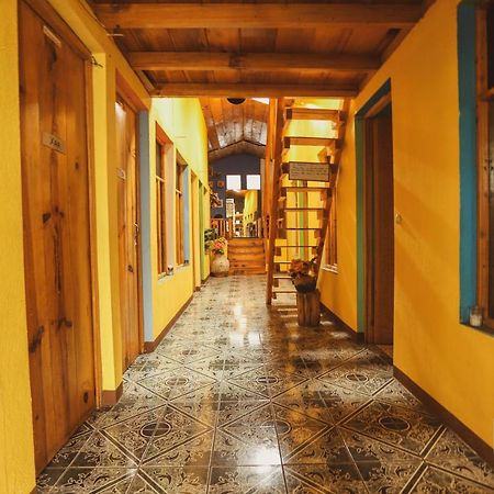 Posada Mana San Juan La Laguna Bagian luar foto